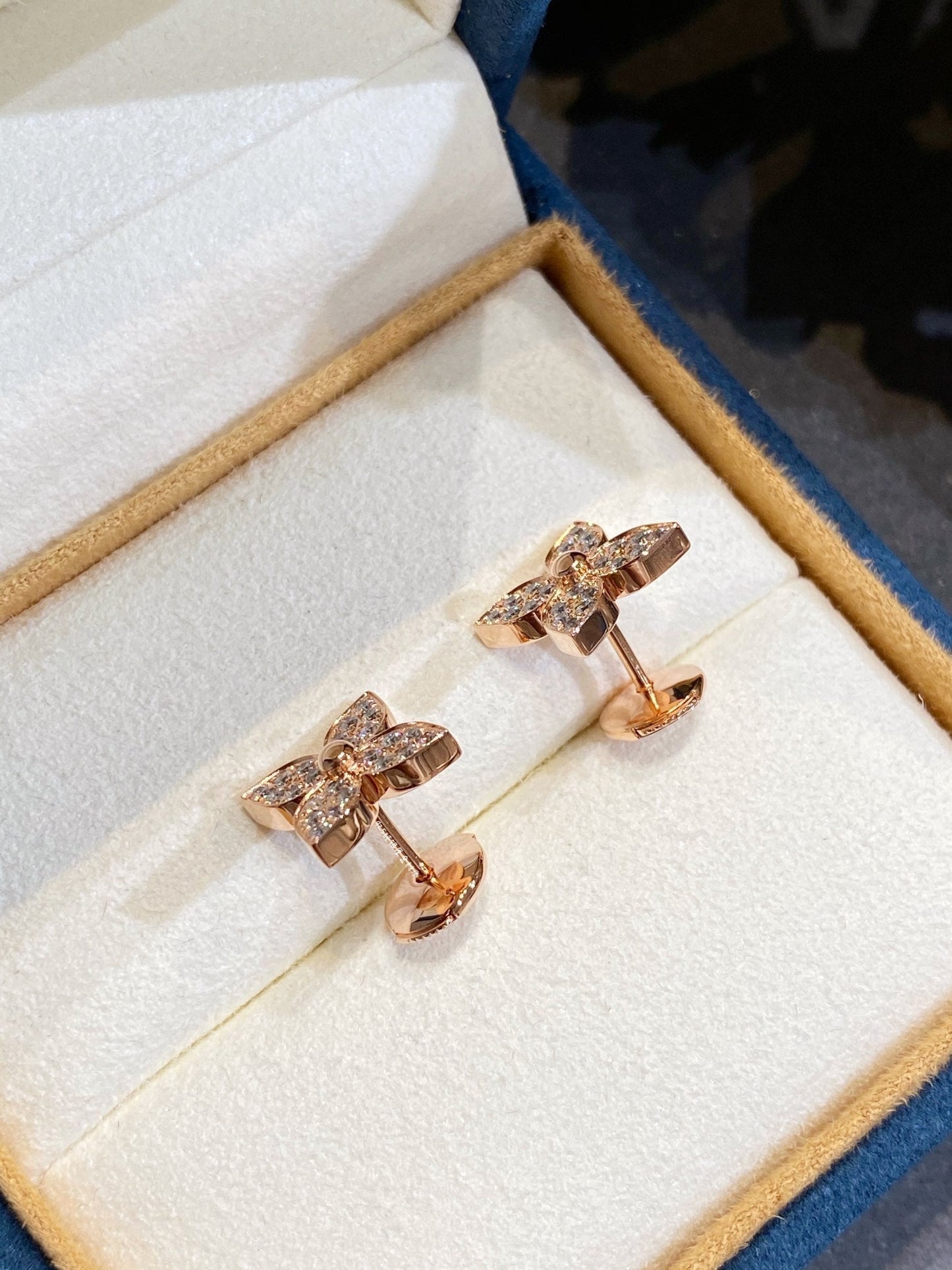 [Lucky Star]STAR BLOSSOM STUD DIAMONDS EARRINGS