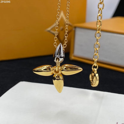 [Lucky Star]LOUISETTE PEDANT GOLD NECKLACE