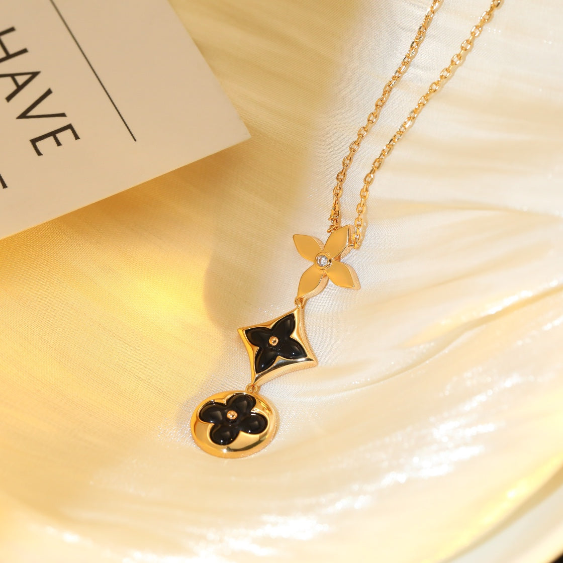 [Lucky Star]STAR AND SUN ONYX PINK GOLD NECKLACE