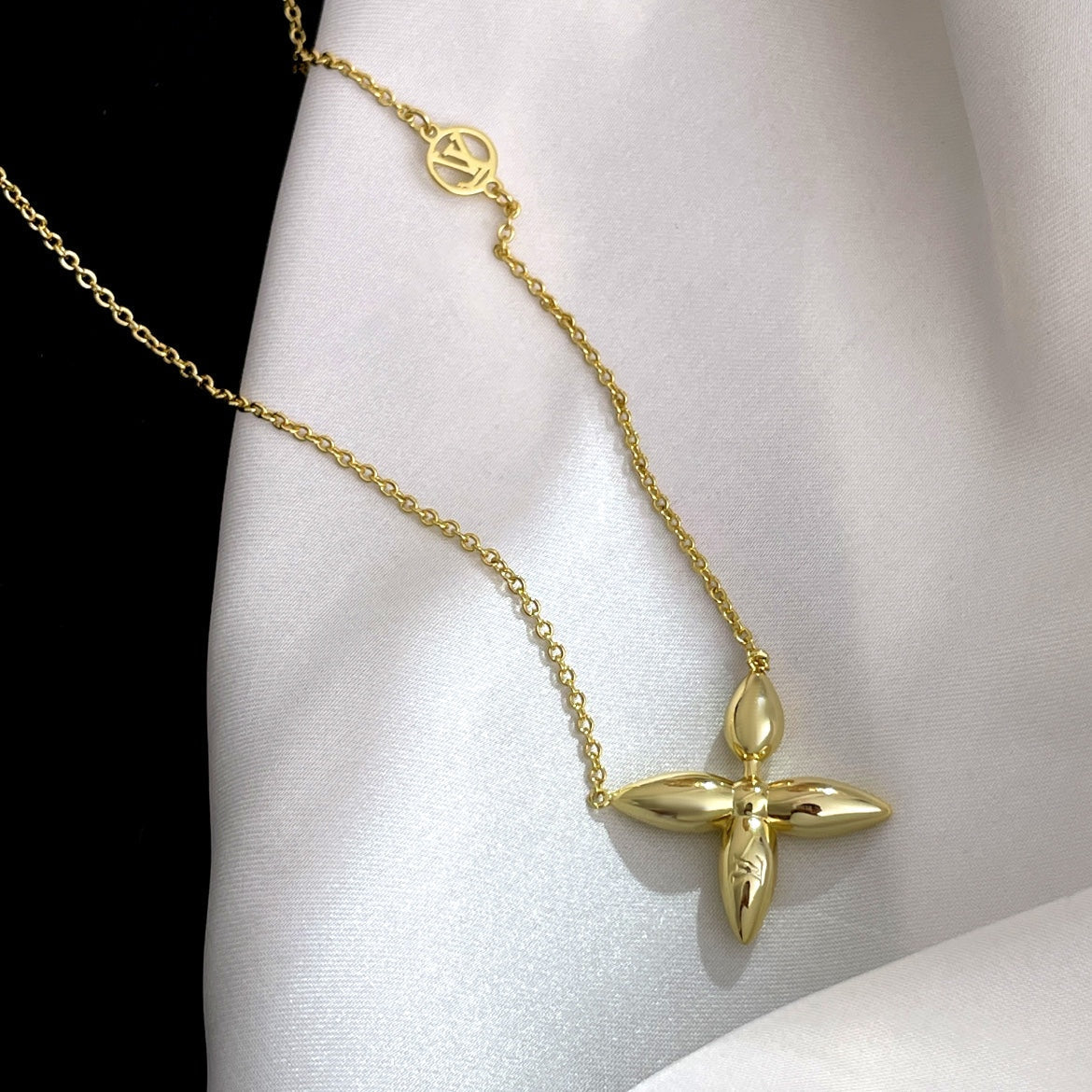[Lucky Star]LOUISETTE GOLD NECKLACE