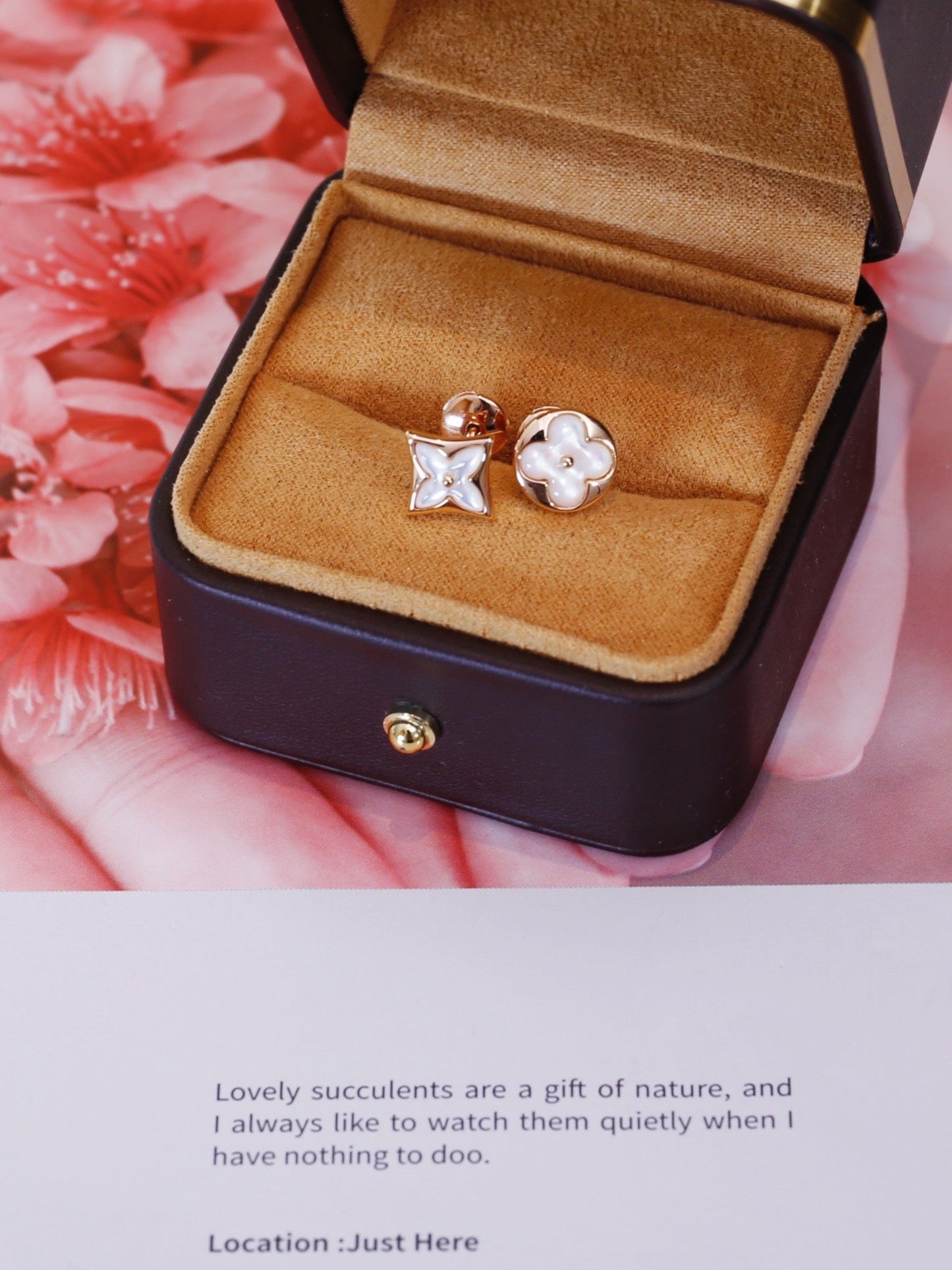 [Lucky Star]STAR AND SUN PINK GOLD MOP STUD EARRINGS