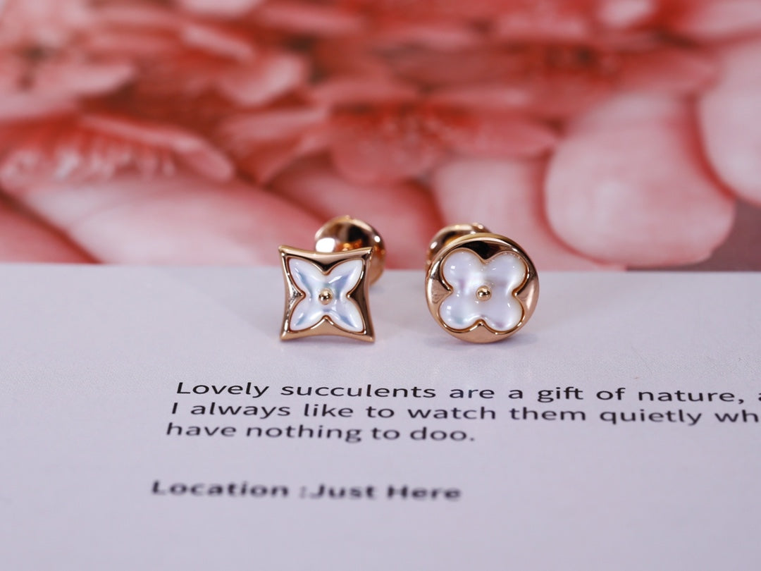 [Lucky Star]STAR AND SUN PINK GOLD MOP STUD EARRINGS