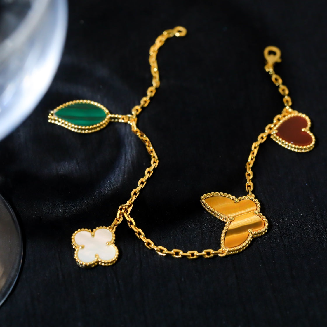 [Lucky Star]LUCKY SPRING 5 MOTIF GOLD BRACELET