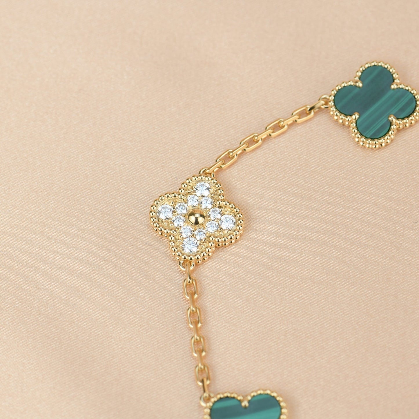 [Lucky Star]CLOVER  5 MOTIF MALACHITE DIAMOND BRACELET