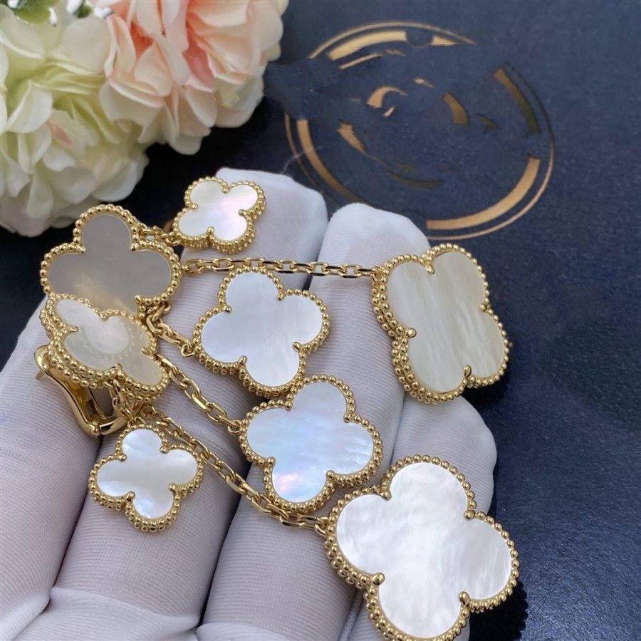 [Lucky Star]CLOVER EARRINGS WHITE MOP 4 MOTIFS GOLD