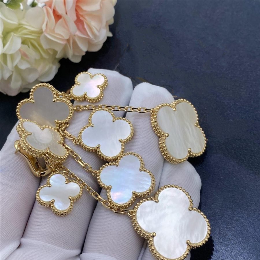 [Lucky Star]CLOVER EARRINGS WHITE MOP 4 MOTIFS GOLD